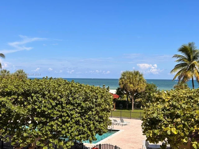 2555 Collins Ave # 307, Miami Beach FL 33140