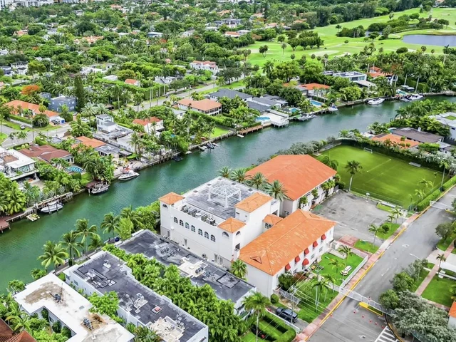 3915 N Meridian Ave # 206, Miami Beach FL 33140