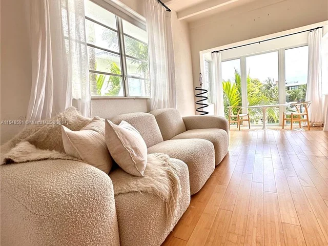 3915 N Meridian Ave # 206, Miami Beach FL 33140