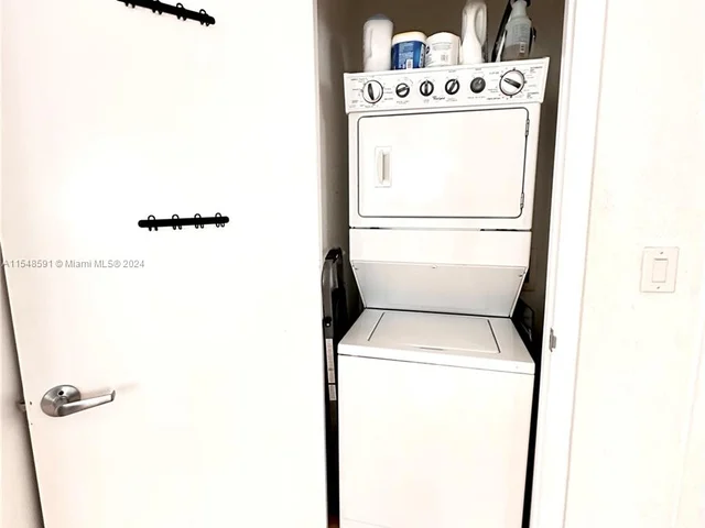 3915 N Meridian Ave # 206, Miami Beach FL 33140