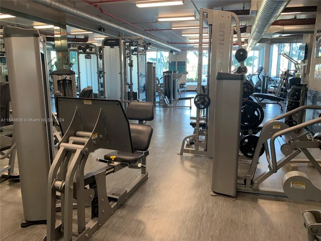 3029 NE 188 St # 612, Aventura FL 33180