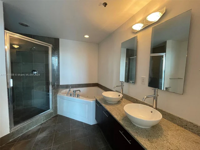 3029 NE 188 St # 612, Aventura FL 33180