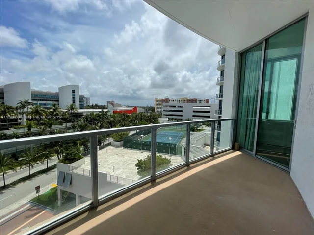3029 NE 188 St # 612, Aventura FL 33180