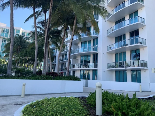 3029 NE 188 St # 612, Aventura FL 33180