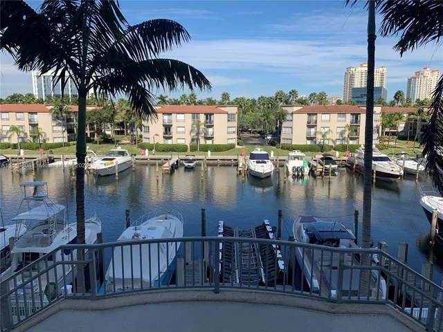 3029 NE 188 St # 612, Aventura FL 33180