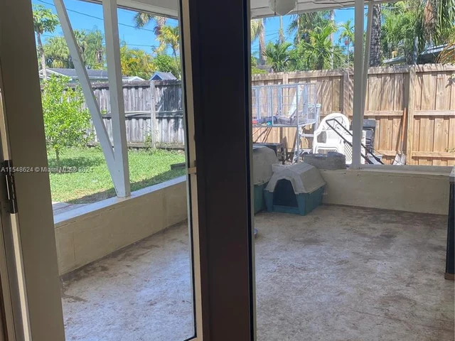 17225 SW 302nd St, Homestead FL 33030