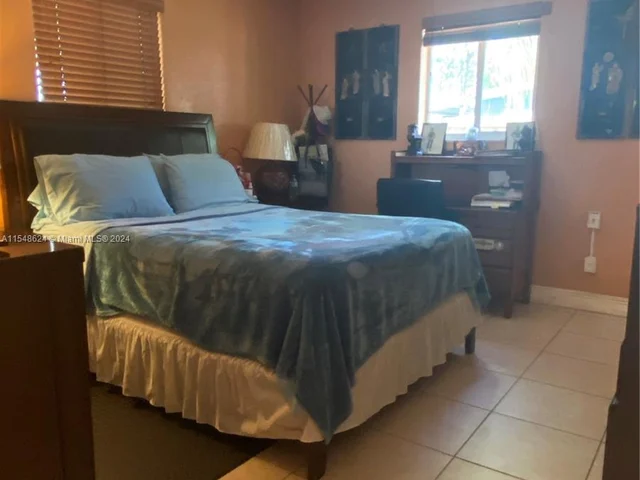 17225 SW 302nd St, Homestead FL 33030