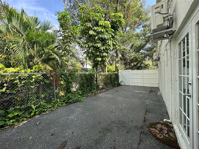 1413 N Dixie Hwy # 3, Fort Lauderdale FL 33304