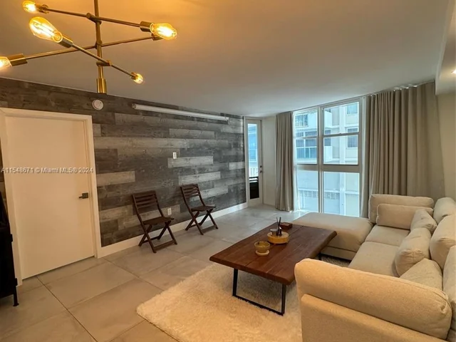 1228 West Ave # 211, Miami Beach FL 33139