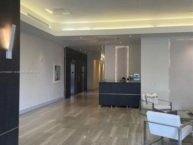 1228 West Ave # 211, Miami Beach FL 33139