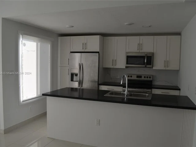 25849 SW 139th Ct # 25849, Homestead FL 33032