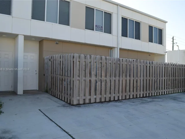 25849 SW 139th Ct # 25849, Homestead FL 33032