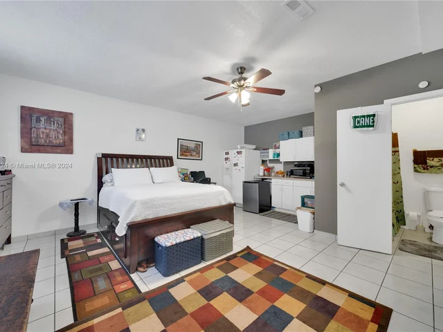 3415 SW 108th Ct, Miami FL 33165