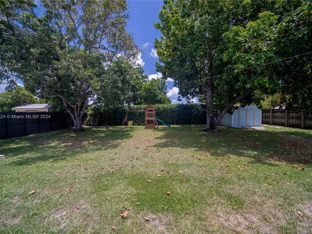 3415 SW 108th Ct, Miami FL 33165