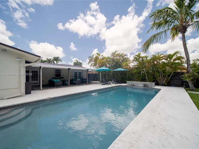 3415 SW 108th Ct, Miami FL 33165