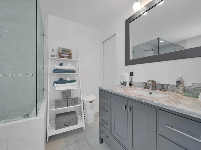 3415 SW 108th Ct, Miami FL 33165