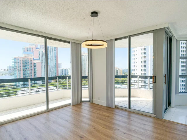 3400 NE 192nd St # 1404, Aventura FL 33180