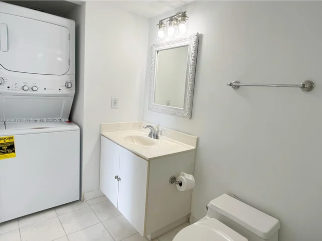 3400 NE 192nd St # 1404, Aventura FL 33180