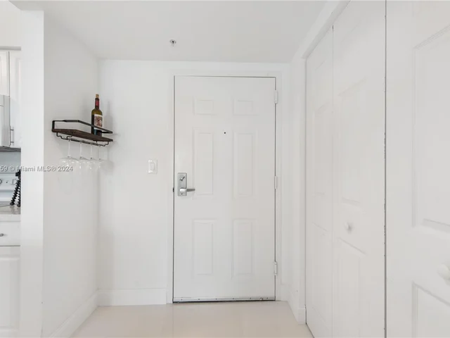 1155 Brickell Bay Dr # 2005, Miami FL 33131