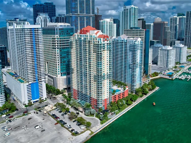 1155 Brickell Bay Dr # 2005, Miami FL 33131