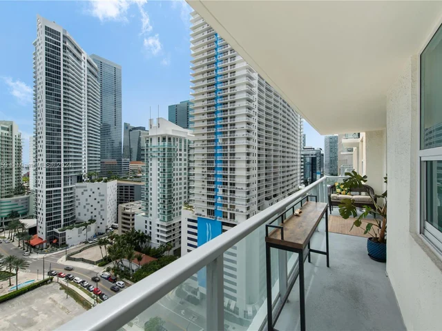 1155 Brickell Bay Dr # 2005, Miami FL 33131