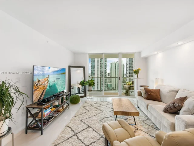 1155 Brickell Bay Dr # 2005, Miami FL 33131