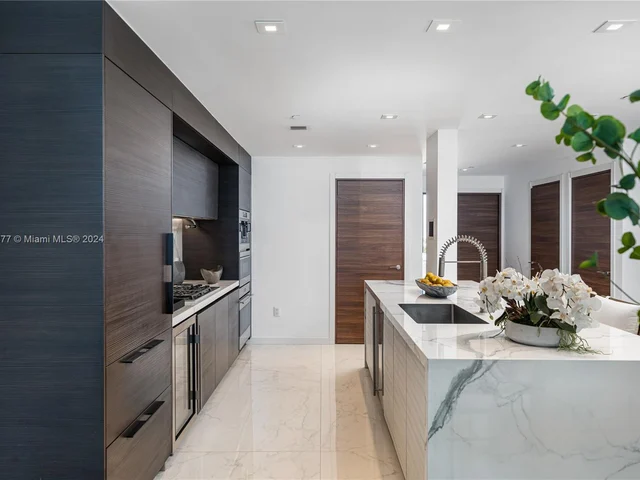 1 Collins Ave, Miami Beach FL 33139