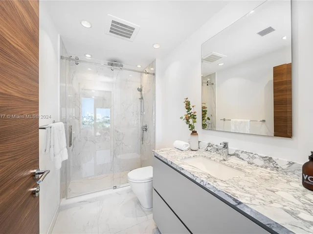 1 Collins Ave, Miami Beach FL 33139