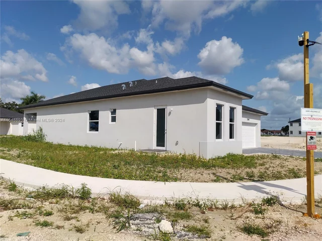 22410 SW 124 CT, Miami FL 33170