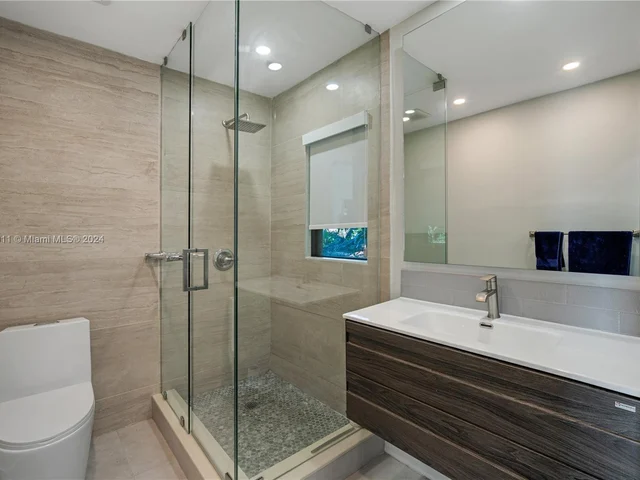 145 NE 49th St # B, Miami FL 33137