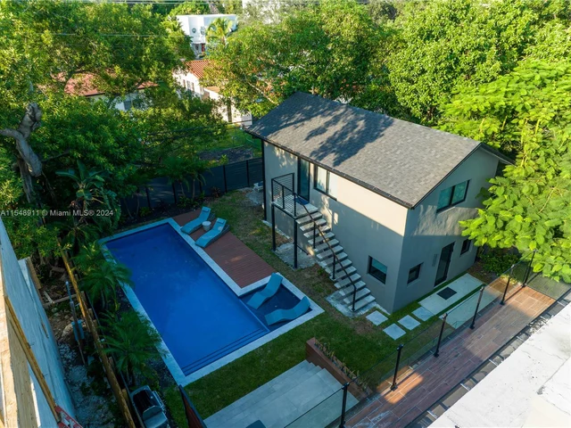 145 NE 49th St # B, Miami FL 33137