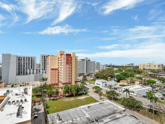 10 SW South River Dr # 1014, Miami FL 33130