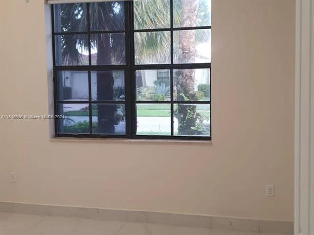 9720 Isles Cay Dr, Delray Beach FL 33446