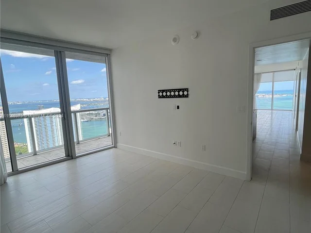 495 Brickell Ave # 5102, Miami FL 33131