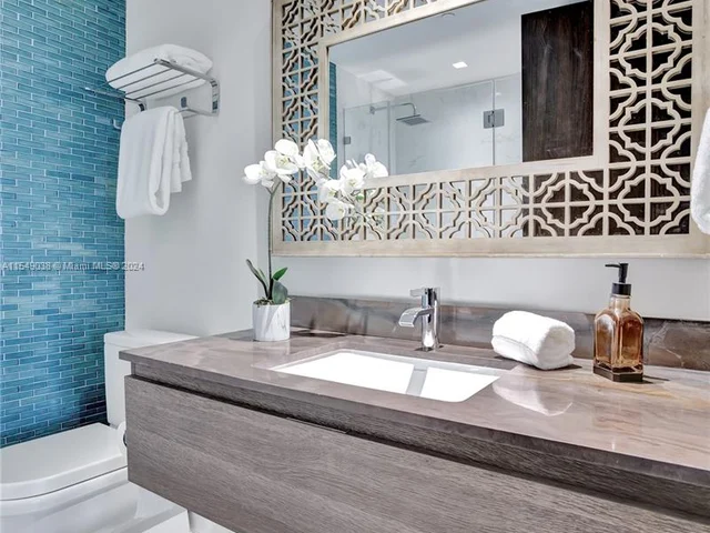 360 Ocean Dr # 601S, Key Biscayne FL 33149