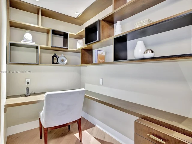 360 Ocean Dr # 601S, Key Biscayne FL 33149