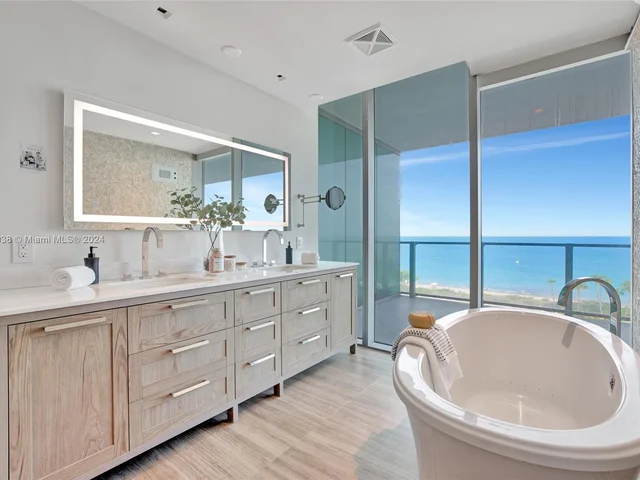 360 Ocean Dr # 601S, Key Biscayne FL 33149