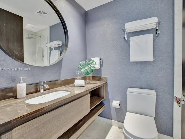 360 Ocean Dr # 601S, Key Biscayne FL 33149