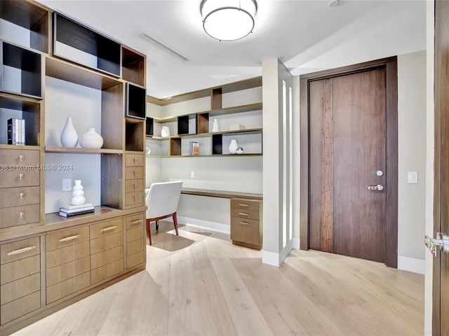 360 Ocean Dr # 601S, Key Biscayne FL 33149