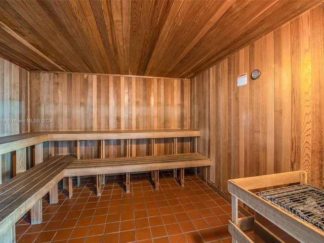 2101 Brickell Ave # 906, Miami FL 33129