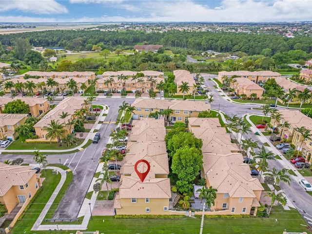 13727 SW 116th Ln # 0, Miami FL 33186