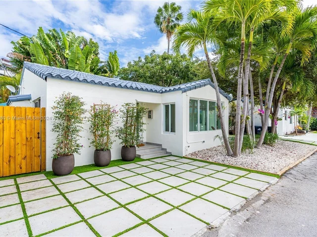 12 Farrey ln, Miami Beach FL 33139