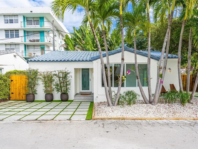 12 Farrey ln, Miami Beach FL 33139