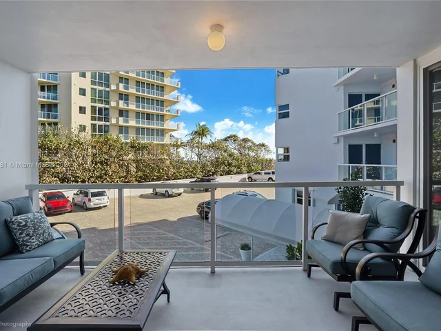 1057 Hillsboro Mile # 214, Hillsboro Beach FL 33062