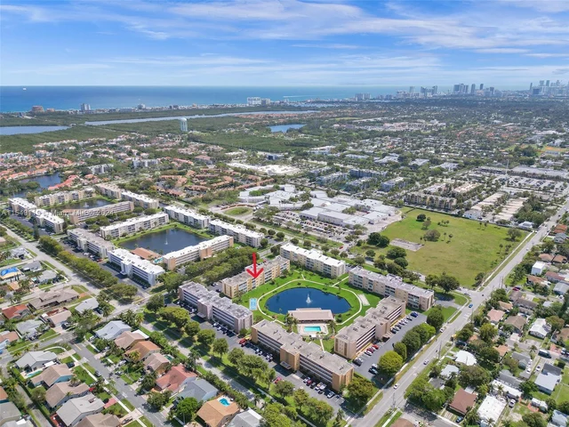 1024 SE 3rd Ave # 305, Dania Beach FL 33004