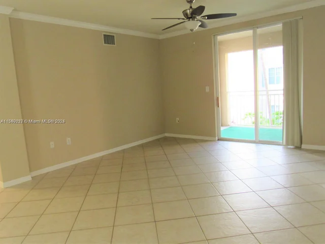 6505 Emerald Dunes Dr # 208, West Palm Beach FL 33411