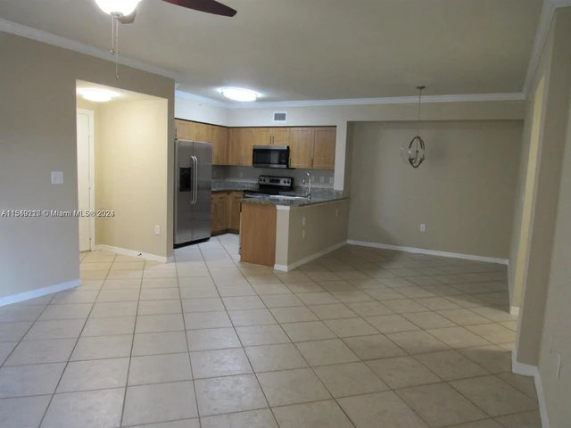 6505 Emerald Dunes Dr # 208, West Palm Beach FL 33411