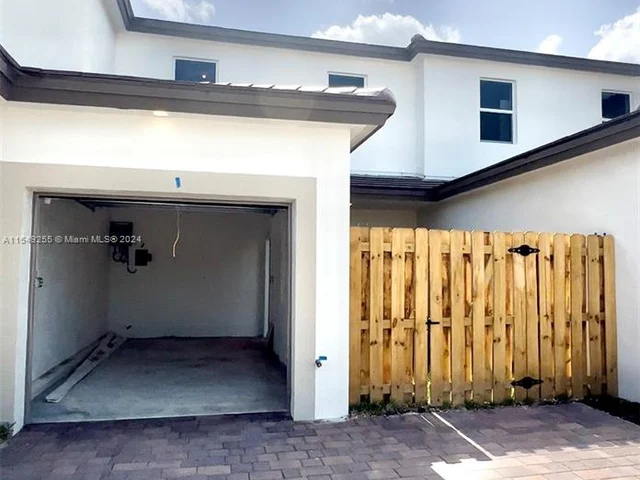 26487 SW 148 Ave, Homestead FL 33032