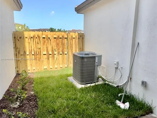 26487 SW 148 Ave, Homestead FL 33032