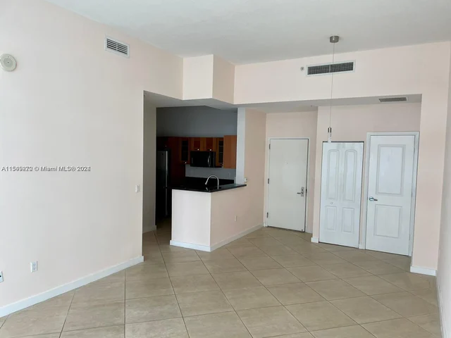 186 SE 12th TER # 708, Miami FL 33131